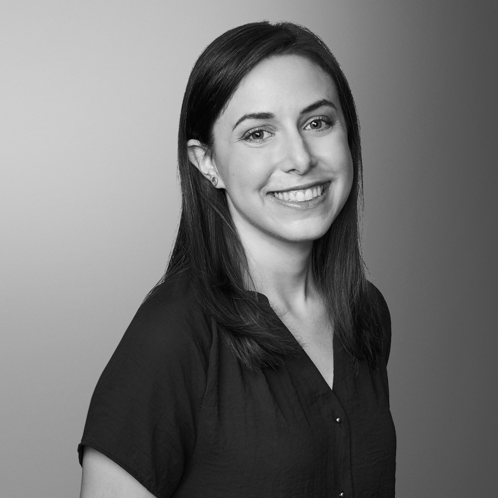 Julia Waldow